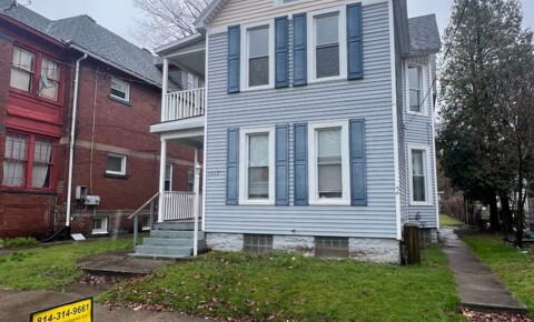 Apartments Near Gannon 1017 W 5TH for Gannon University Students in Erie, PA