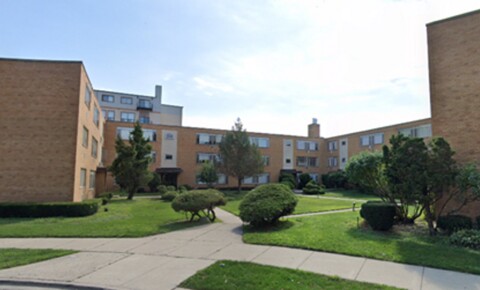 Apartments Near Dominican 2515 W Jerome LLC for Dominican University Students in River Forest, IL