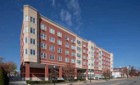 Apartments Near Adult and Continuing Education-BCTS The Atrium @ Anderson Station: In-Unit Washer & Dryer, Cold Water Included, Fitness Center, and Cat & Dog Friendly  for Adult and Continuing Education-BCTS Students in Hackensack, NJ