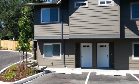 Apartments Near Lakewood Lawndale Townhomes for Lakewood Students in Lakewood, WA