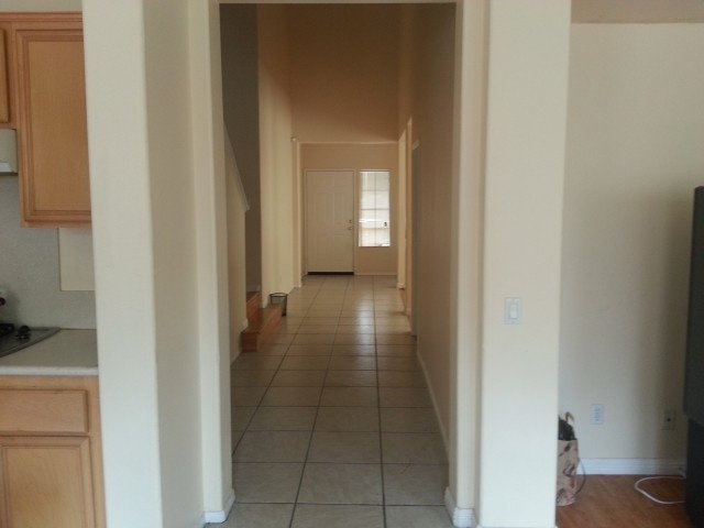 House 7 min to UCR.  Room for rent.