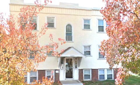 Apartments Near NWC 2082 Como Avenue for Northwestern College Students in Saint Paul, MN