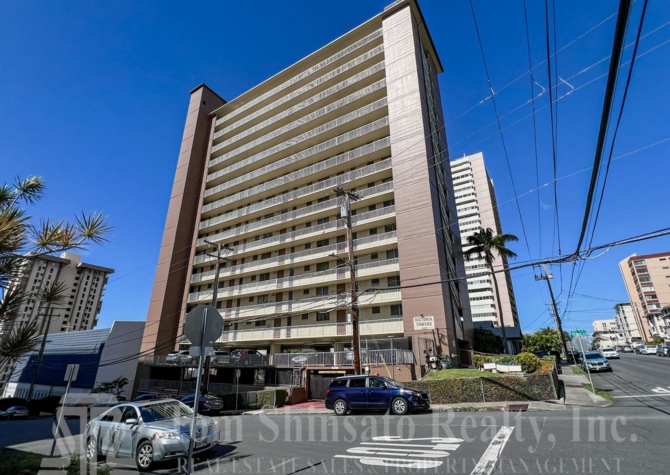 Apartments Near 2 Bedroom with 1 parking at Victoria Towers in Makiki