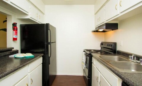 Apartments Near NHMCC 17033 Butte Creek Road for North Harris Montgomery Community College Students in The Woodlands, TX