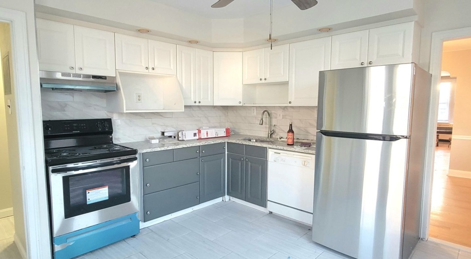 Stunning 3-Bedroom Townhome in West Oak Lane! Available mid-April!