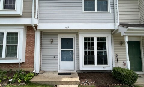 Houses Near Sterling Providence Village 2 Bedroom Townhome for Sterling Students in Sterling, VA