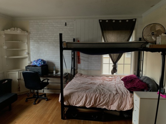 Double Room for Rent in UCLA Apartments