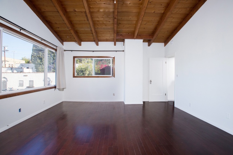 Private Bedroom in Delightful Silver Lake Home Off Sunset Boulevard