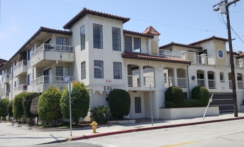 Apartments Near CSUDH 501 W. 14th Street for California State University-Dominguez Hills Students in Carson, CA