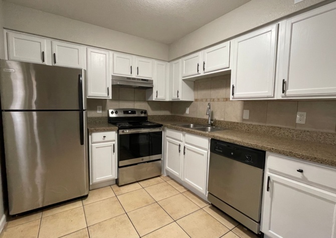 Houses Near Ready for Move-in! Two Bedroom One Bathroom in Tempe! Act Fast, Availability Will Not Last!