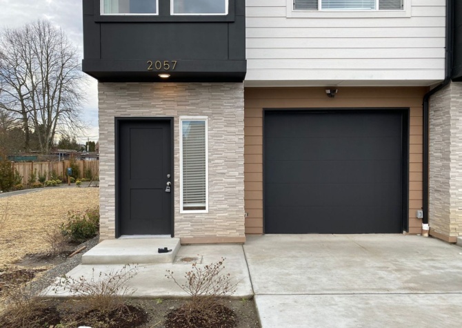 Houses Near **LAST BRAND NEW LEFT** 4-bedroom, 3-bathroom townhome with a garage in Auburn!