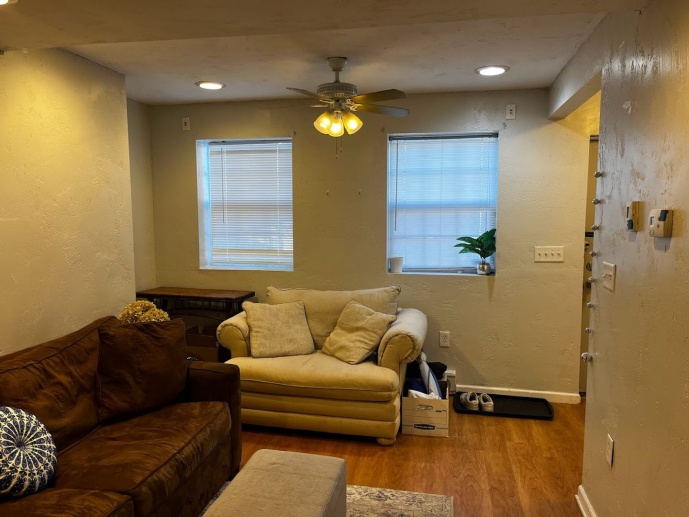 Updated 5BD/2.5BTH House- Outdoor Space - ONE MONTHS RENT FREE