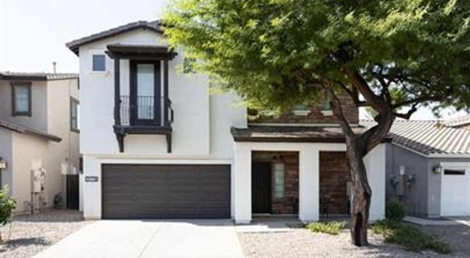 Beautiful 4 Bedroom in Gilbert, Short term Rental Fully furnished