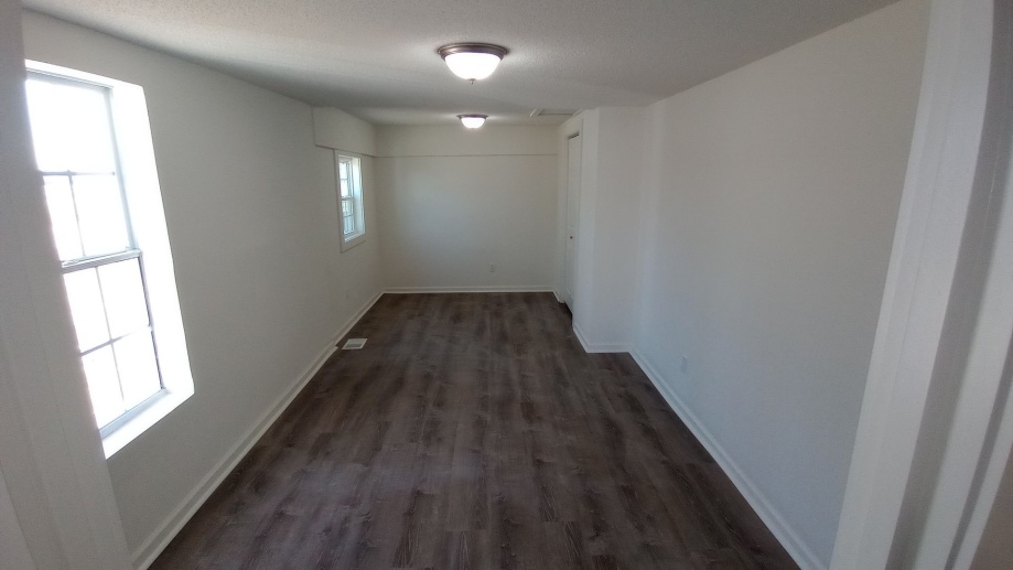 Remodeled 3 bed 2 bath home off of Greensboro Ave