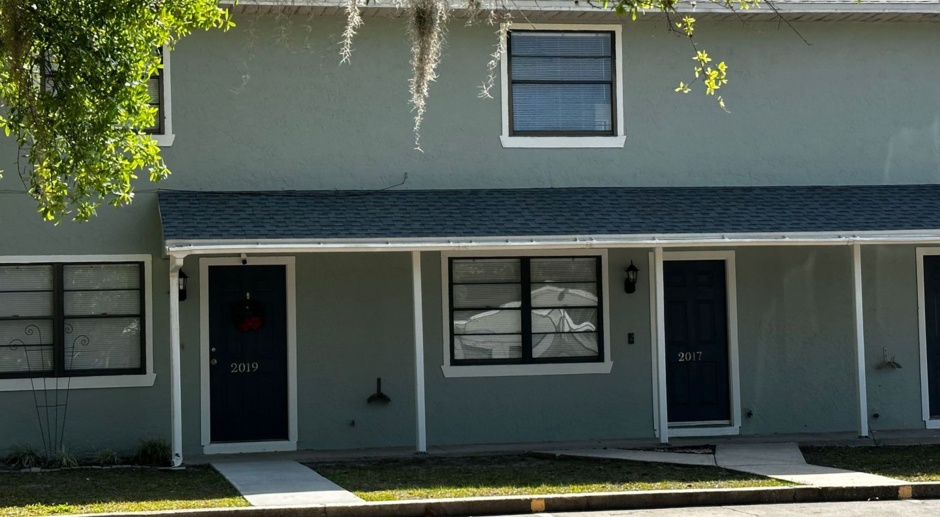 Fully remodeled 2 bedroom in Kissimmee available now!