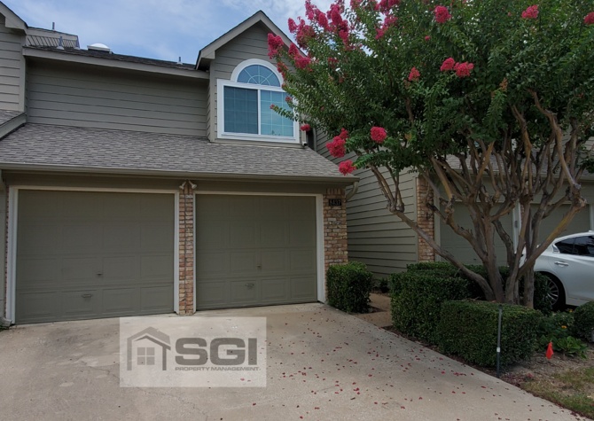 Houses Near Fantastic 3 BR Townhome Location!  Ready for Move in!