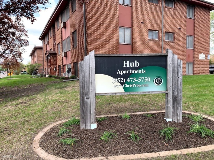 Hub Apartments