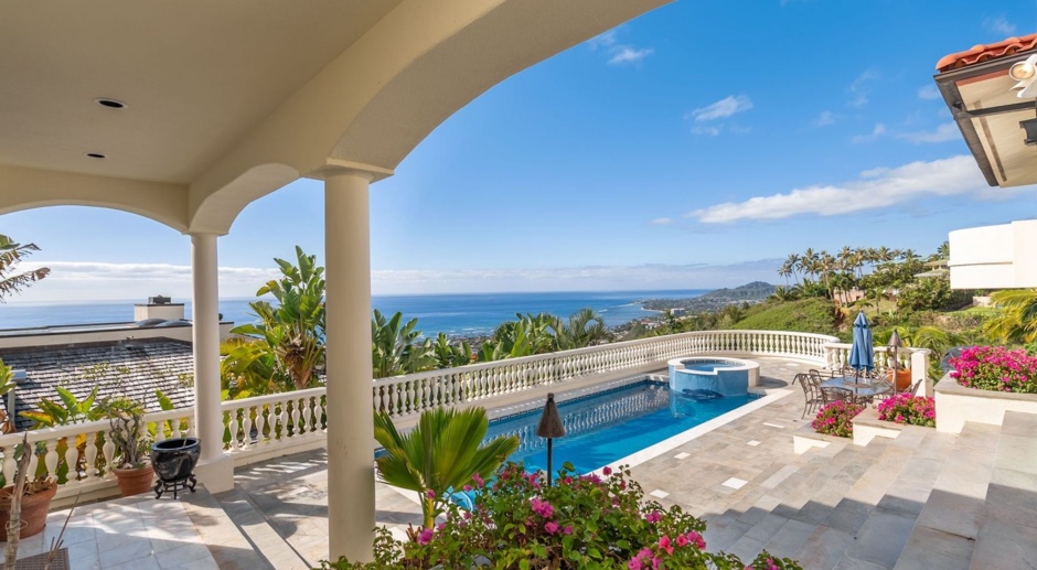 Hawaii Ridge Getaway: Luxury Home w/ Pool, Spa, Sport Court & Diamond Head Views