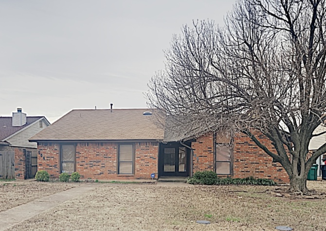 Houses Near Updated 2 bd/2 ba Duplex for Lease in Edmond!!!