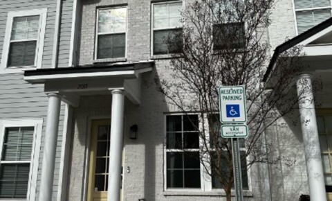 Houses Near Lipscomb 2 Bedroom Rowhome for Lipscomb University Students in Nashville, TN