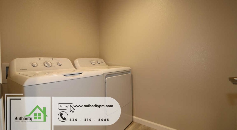 806 Mission De Oro. Washer/Dryer is included, Located in central Redding. 