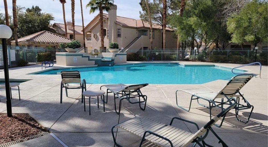 FULLY FURNISHED 2ND FLOOR 2 BED, 2 BATH CONDO MINUTES FROM THE STRIP