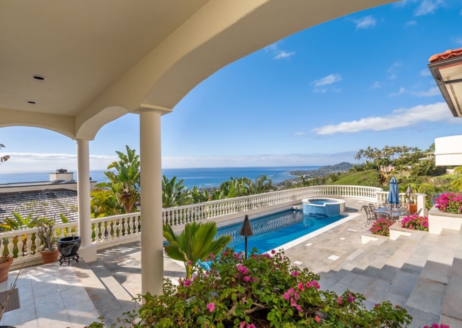 Houses Near Hawaii Ridge Getaway: Luxury Home w/ Pool, Spa, Sport Court & Diamond Head Views