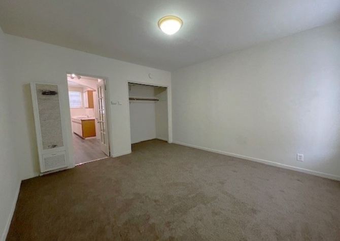 Apartments Near Charming, Studio Freshly Painted, move in ready 