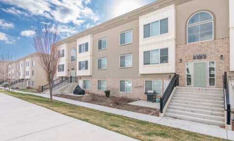 Apartments Near Broadview University-Orem Gorgeous 3-Bed, 2-Bath Condos in Easton Park. Included Large Storage Unit! for Broadview University-Orem Students in Orem, UT