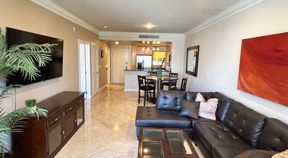 Gorgeous fully furnished strip view condo at The Meridian Private Residences - SHORT TERM!