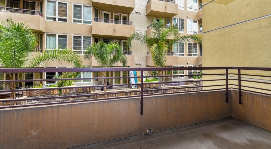Condo in the Heart of San Diego!