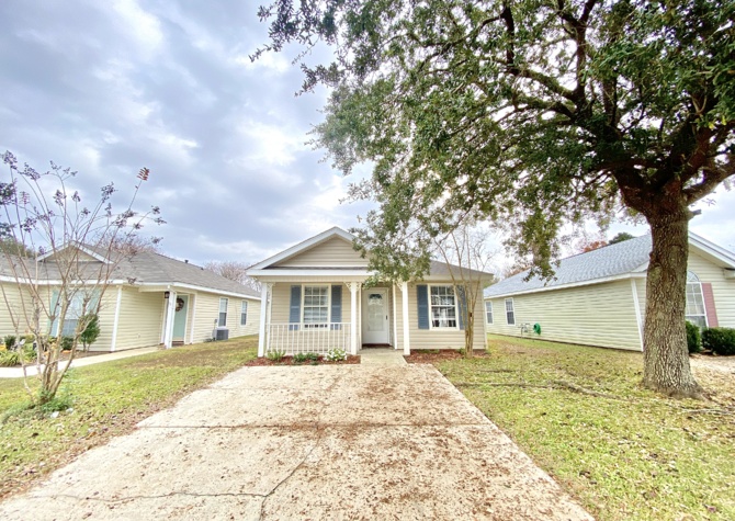 Houses Near AVAILABLE SEPT-NEWLY RENOVATED 3 BEDROOM / 2 BATH FAIRHOPE COTTAGE!!!