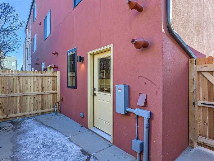 Brand New 4 Bedroom 3 Bath in Denver with Roof Top Patio!! 