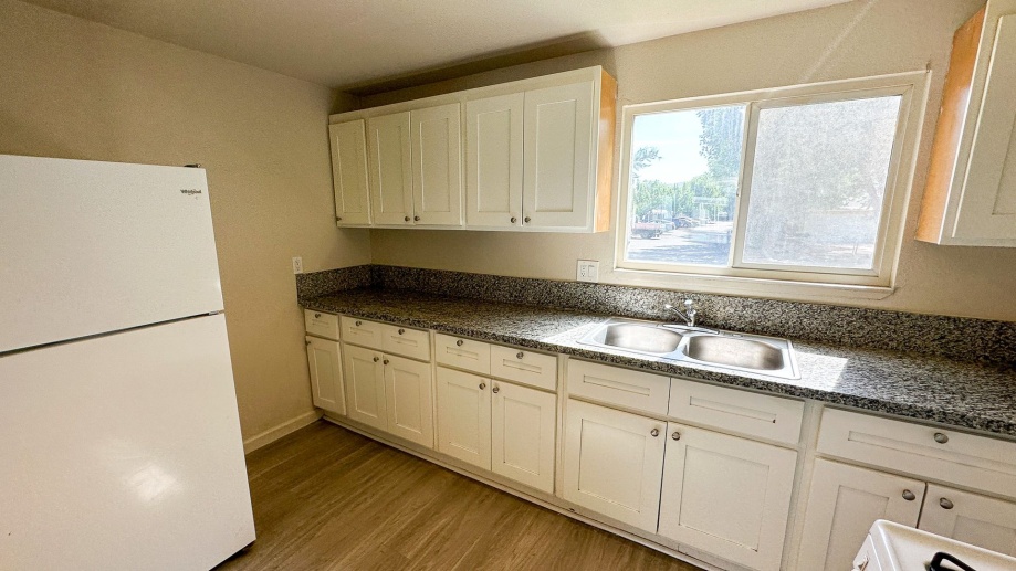 1 Month Free and WE HAVE AC! Large 2 bed 1 bath remodeled homes at Mountain Vista
