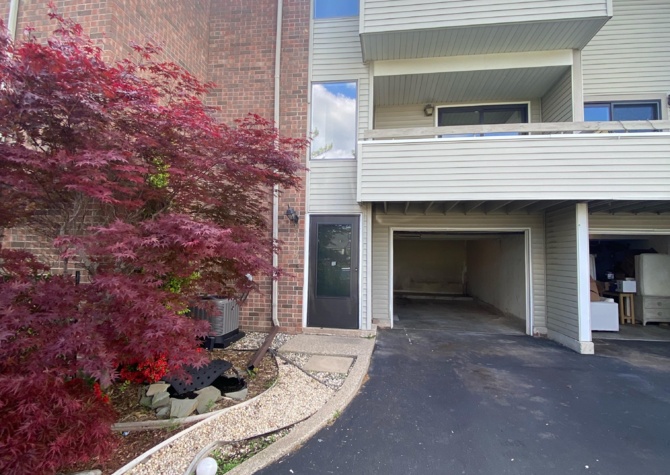 Houses Near Nicely Updated Three Bedroom Condo