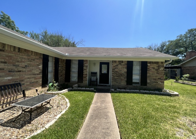 Houses Near For Rent - 309 Patricia, Hewitt, TX