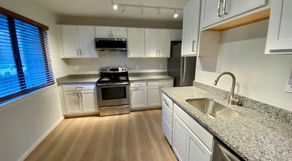Renovated 3 bedroom townhouse in Annapolis!