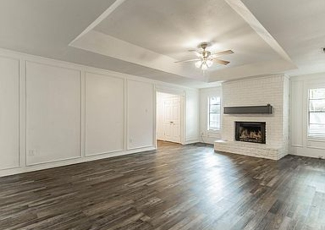 Houses Near Beautiful recently remodeled duplex.