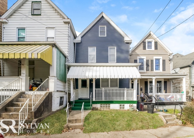 Houses Near Come view this charming 3BR, 1BA townhome