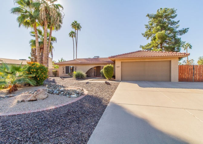 Houses Near Spacious 3 bed/2 bath in cul-de-sac, great Scottsdale location!