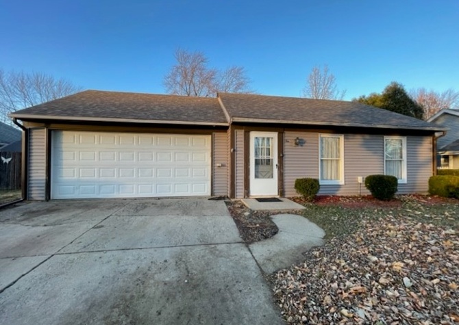 Houses Near Rarely Available 3 Bed, 2 Bath Ranch Home - Boulder Hill!