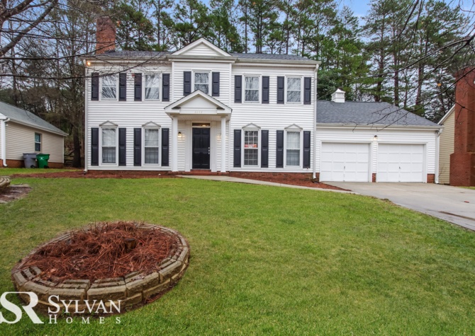 Houses Near Gorgeous southern style 4 BR 3 BA home
