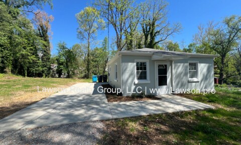 Houses Near National Beautiful, 2 Bedroom, 1 Bath, Completely Renovated Single Family Home for National College Students in Salem, VA