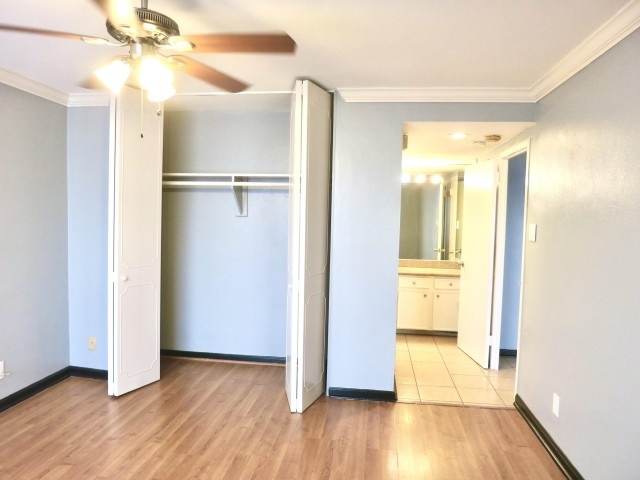 1 bed/1 bath Mid-High rise condo for lease/12th floor