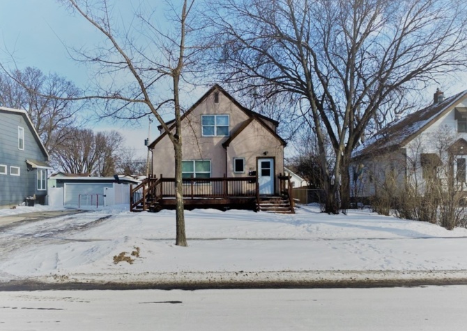 Houses Near 7 Bed / 3 Bath House! .1 miles from NDSU! Available June 1, 2021!!