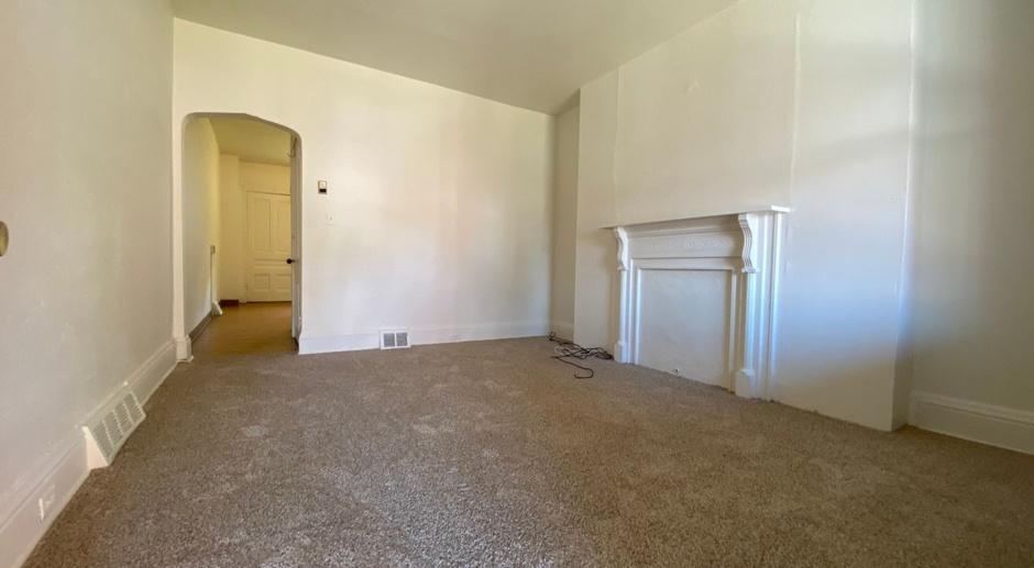 Spacious 2BR Oakland Duplex! Call Today to Schedule an Appointment!
