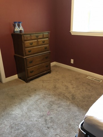 Bedroom for rent in a shared family home 