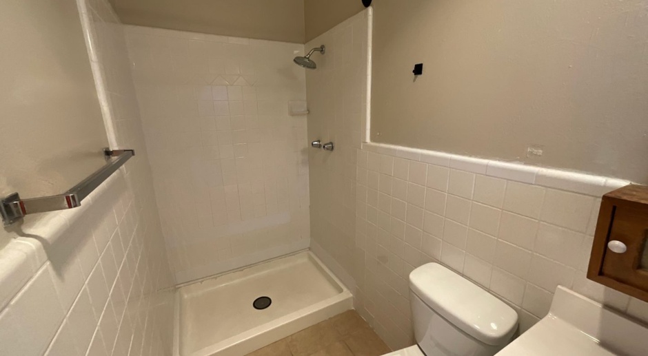 3 Bedroom Single Story Home Available Near Comanche Rd NE & Wyoming Blvd NE!