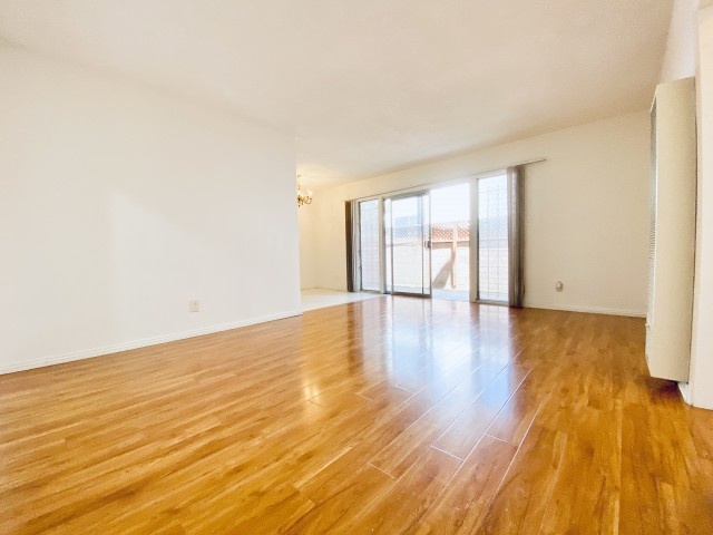 west LA private room available 9/1 for 1 year lease