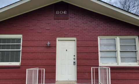 Apartments Near TSU 806 Shelby Ave. for Tennessee State University Students in Nashville, TN
